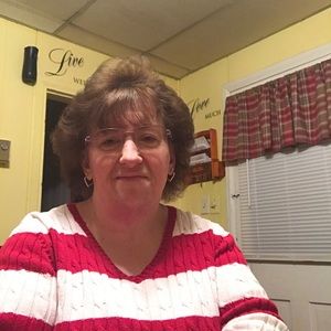 Meet your Posher, Deanna